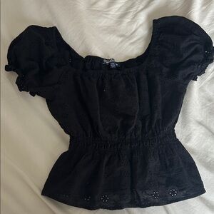 Freshman Black Eyelet Blouse with Puff Sleeves